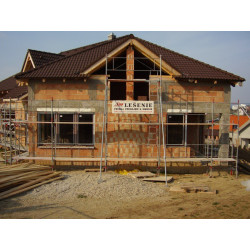 Fasádne lešenie bez montáže od